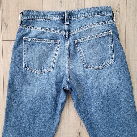 GAP High Rise Distressed Mom Medium Wash Jeans Women Sz 6 28R - Picture 6 of 11